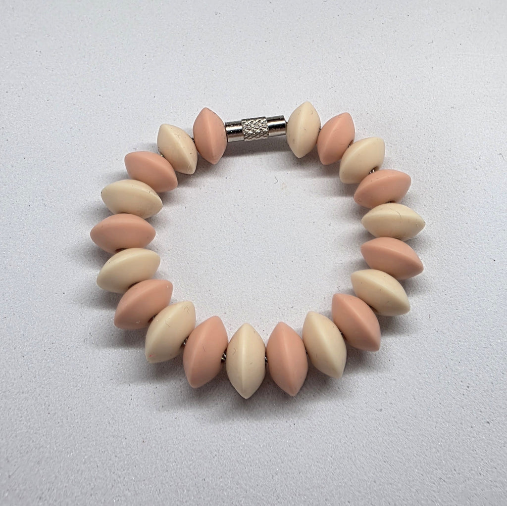FlexiLoop- Oval Silicone Surprise