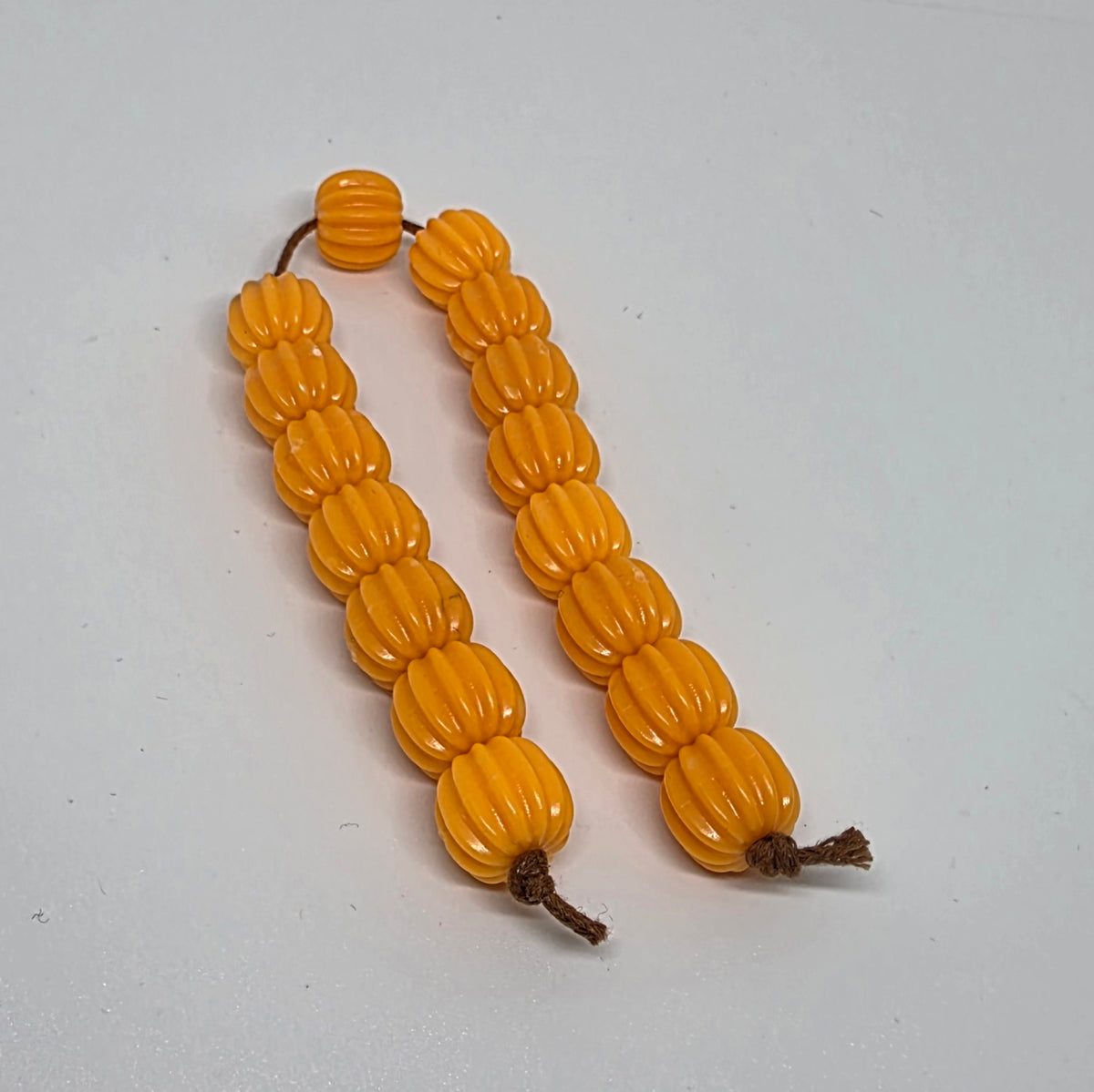 BeadSnakes- Micro Pumpkins