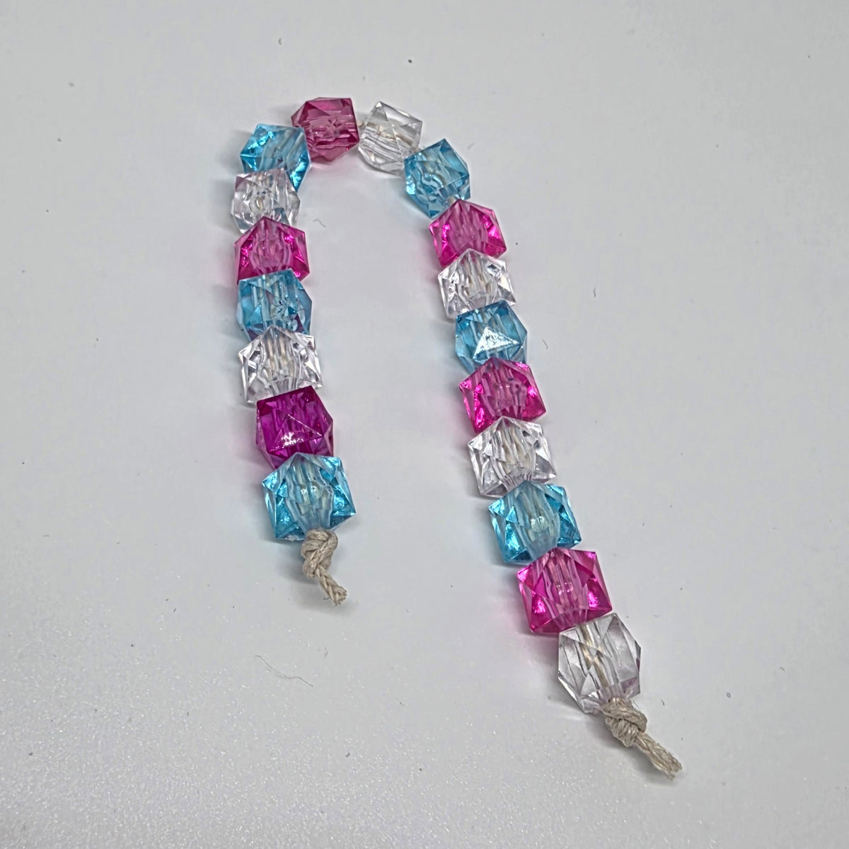 BeadSnakes- Crystal Cubes